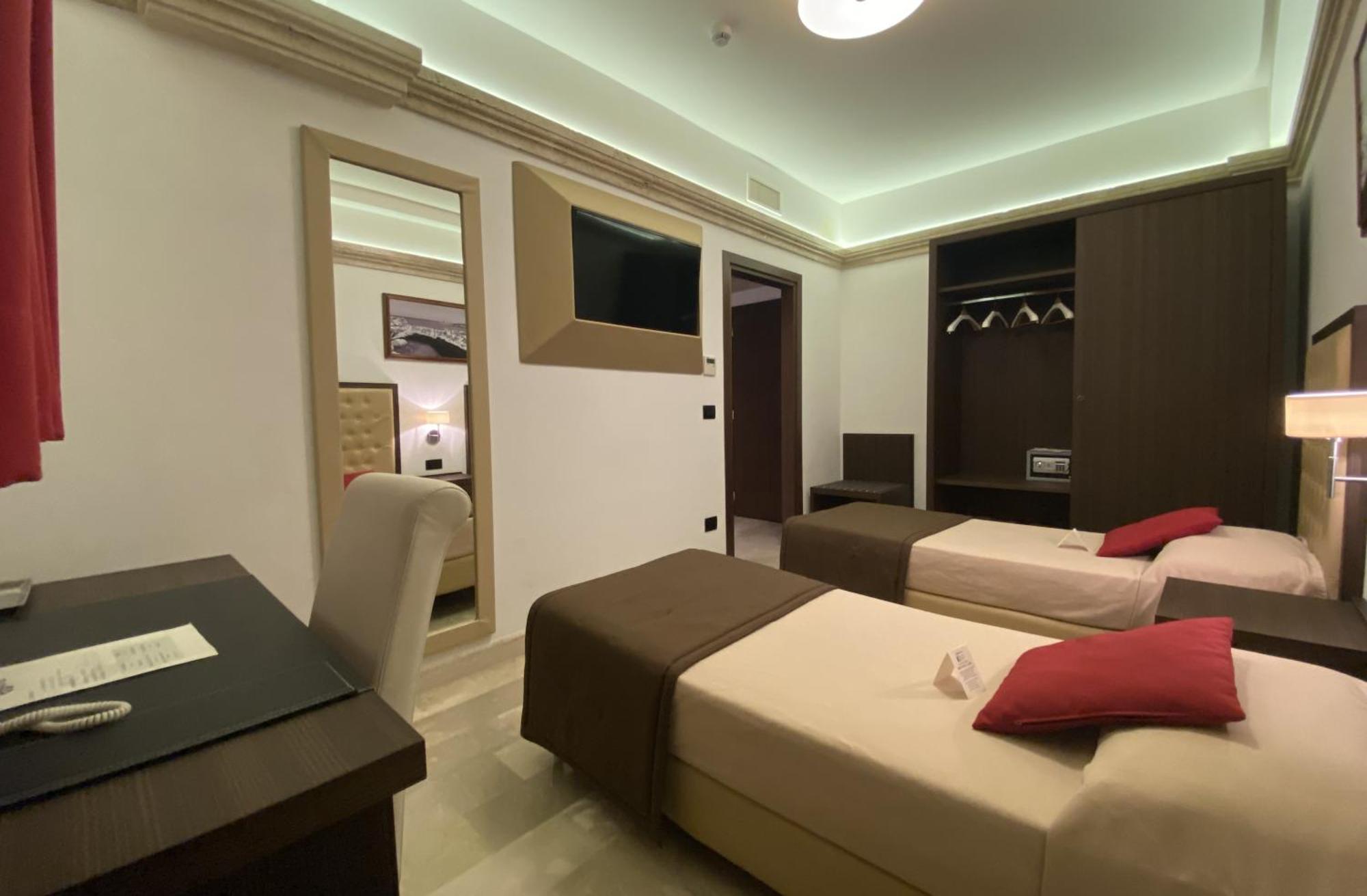 Bhb Hotel Manduria Exterior photo